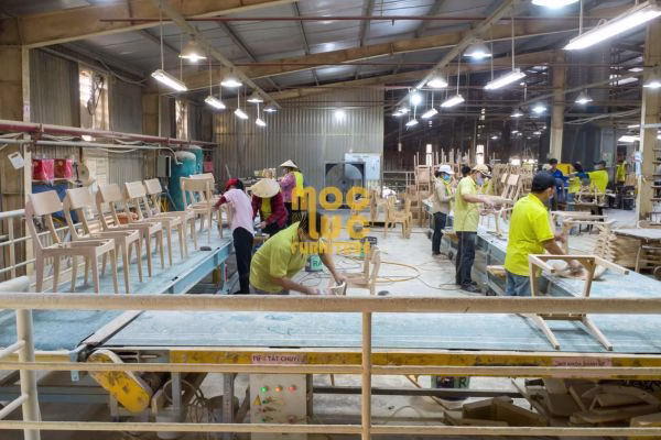 furniture manufacturing plant surface sanding line